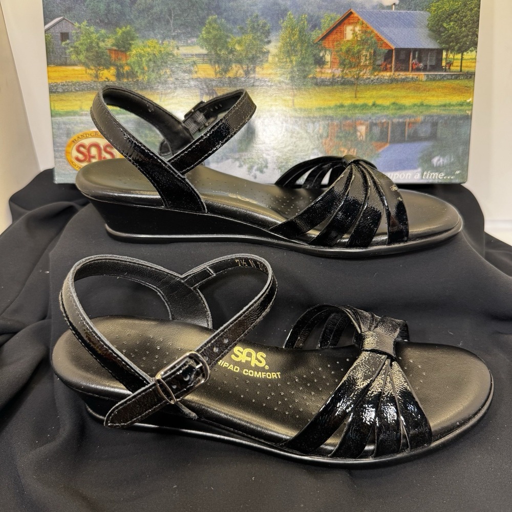 SAS Strippy-P Dress Sandal NEW $155 SIZE 7.5 M BLACK Patent Leather 1.5" Heeled
